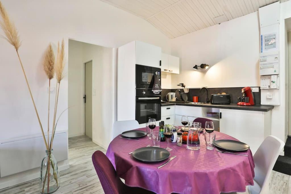 Le Cosy T2 Hypercentre ! Parking Inclus Et La Plage A 2 Min ! Les Sables-d'Olonne Ngoại thất bức ảnh